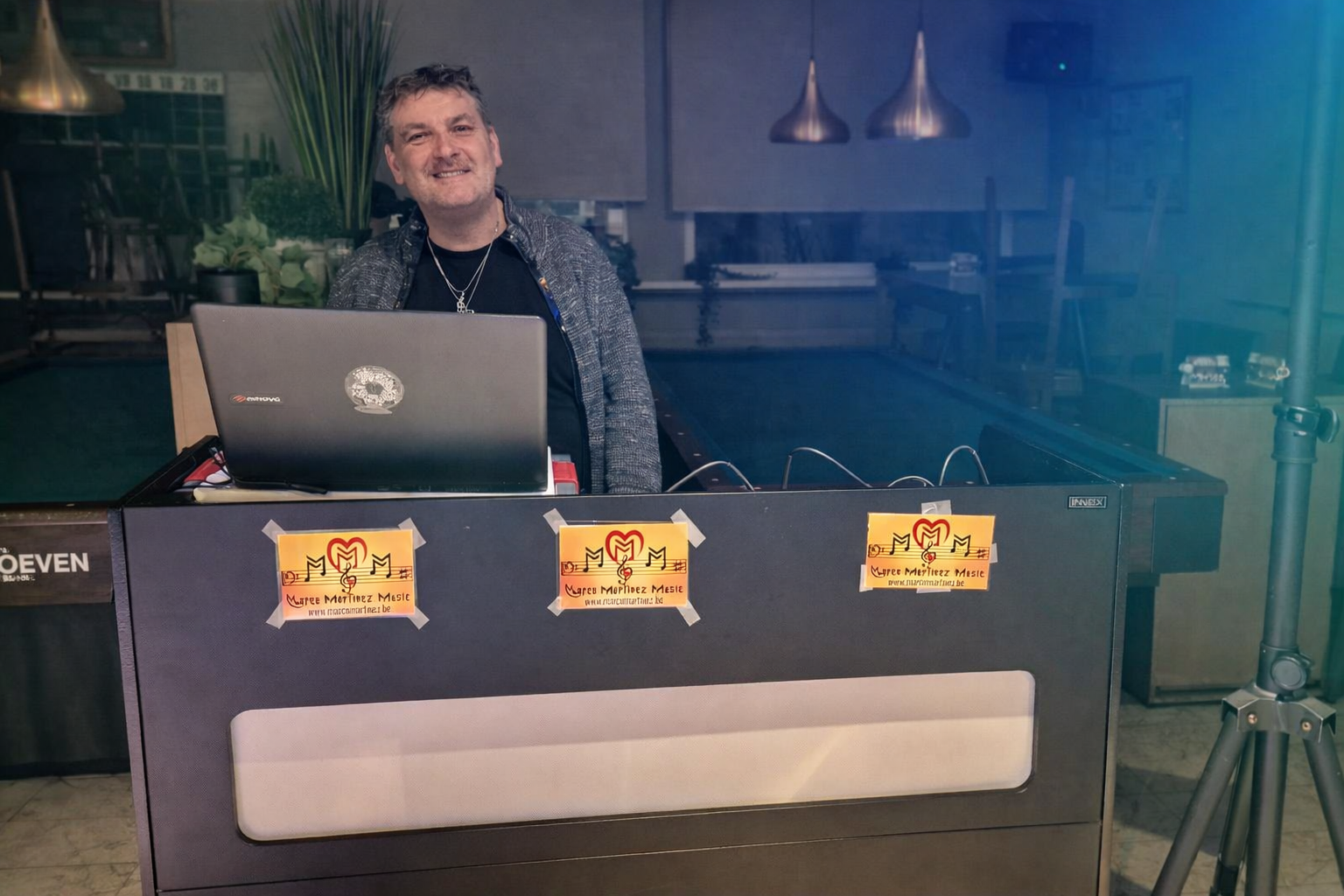 dj marco martinez in action